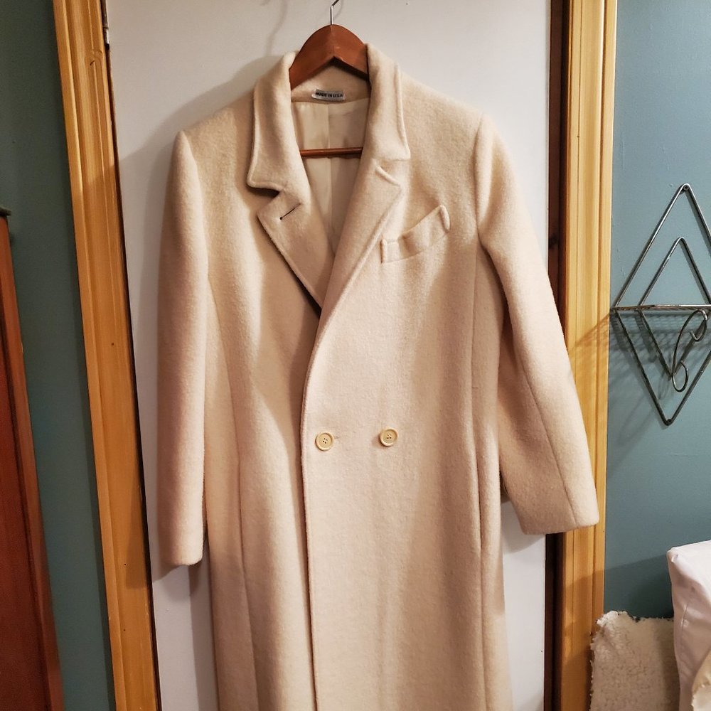 Vintage Michelle Stuart cream wool coat